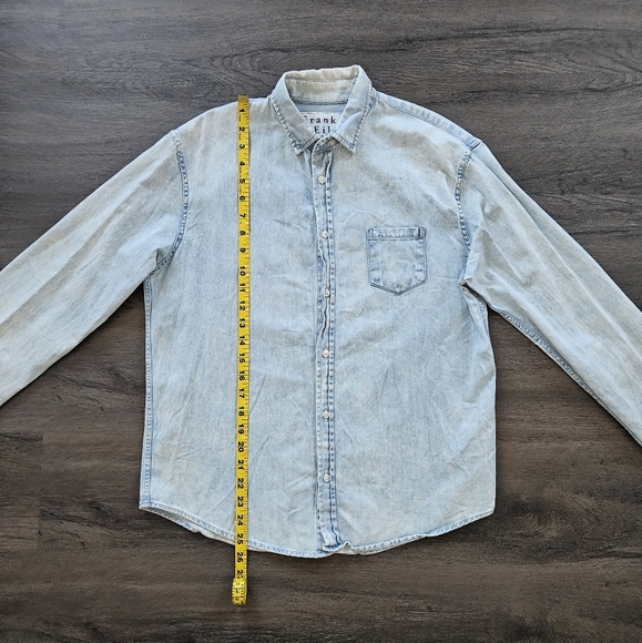 Frank & Eileen Acid Washed Luke Button Down Top Shirt Size X-Small - Picture 12 of 15